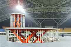 重慶液壓升降機電器系統工作時一些注意環節